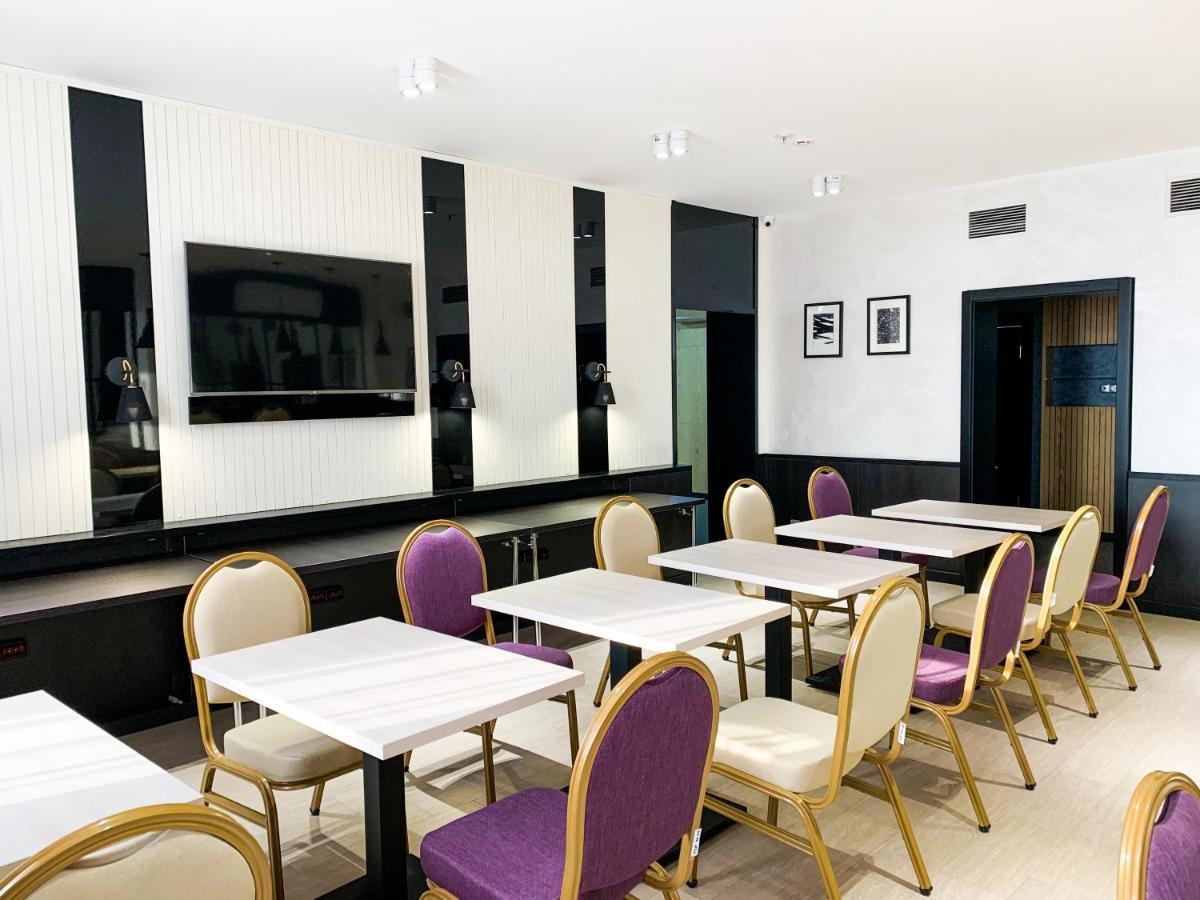 Reikartz Sky Almaty Otel Dış mekan fotoğraf